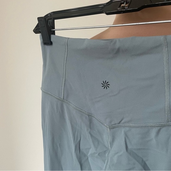 Athleta Elation Flare High Waisted Minimalistic Grey Pants #981683 EUC Size XS - Picture 5 of 10